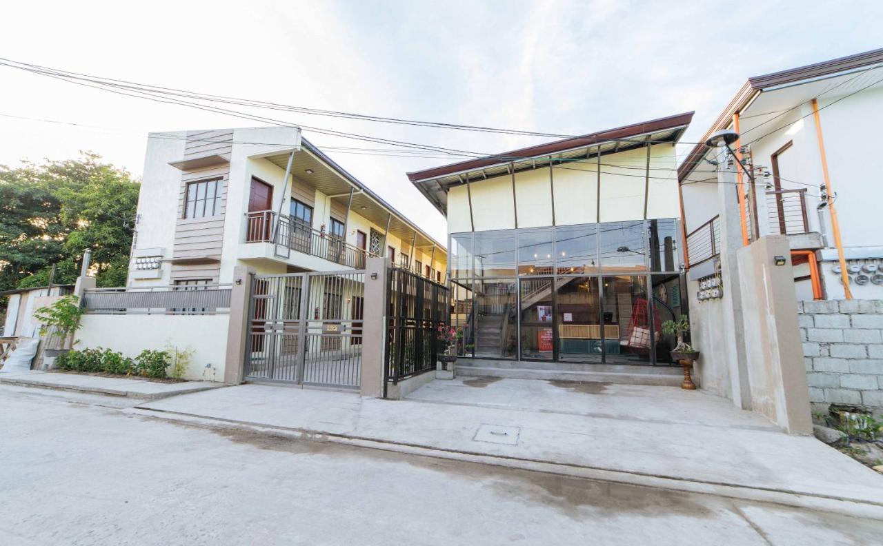 Reddoorz Plus @ Casa Lucia Sindalan San Fernando City Pampanga Exterior foto