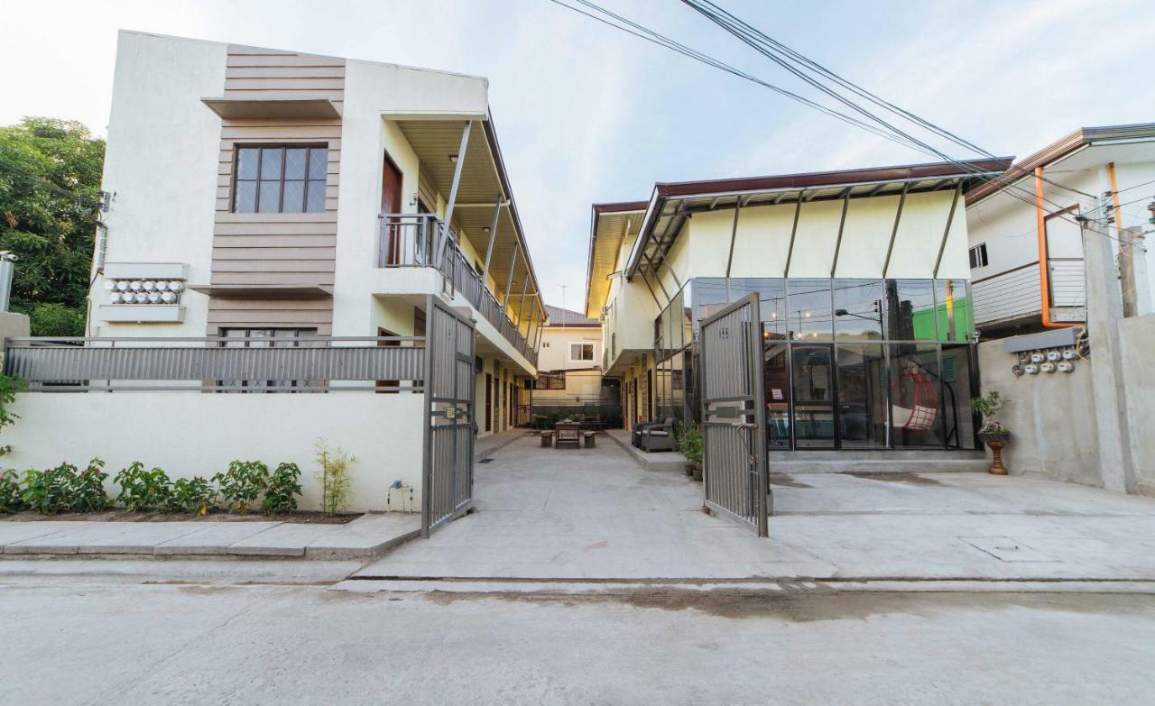 Reddoorz Plus @ Casa Lucia Sindalan San Fernando City Pampanga Exterior foto